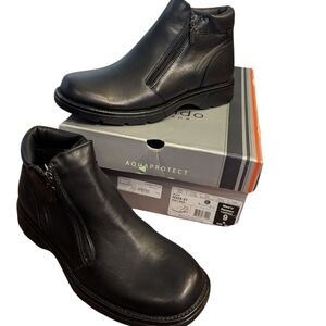 Blondo Black Leather Alex Double Zip Comfy Chukka Boots NWT Sz 9